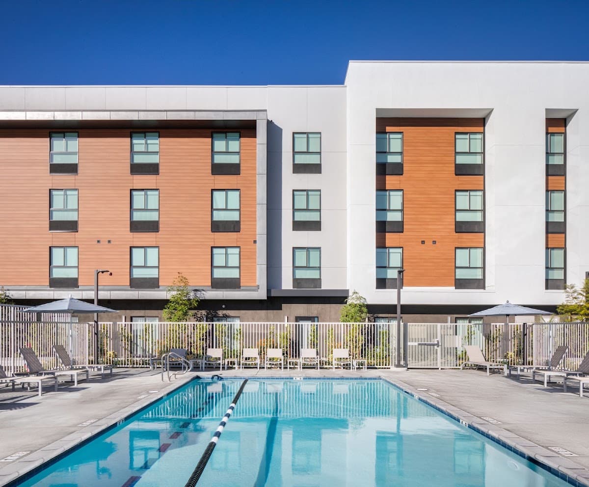 Ayres Hotel San Diego South - Chula Vista — photo 5