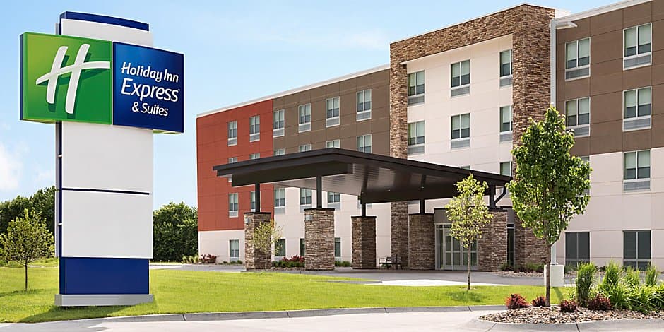 Holiday Inn Express & Suites Brighton by IHG — photo 1