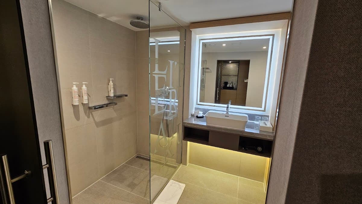 Frankfurt Airport Marriott Hotel — photo 4