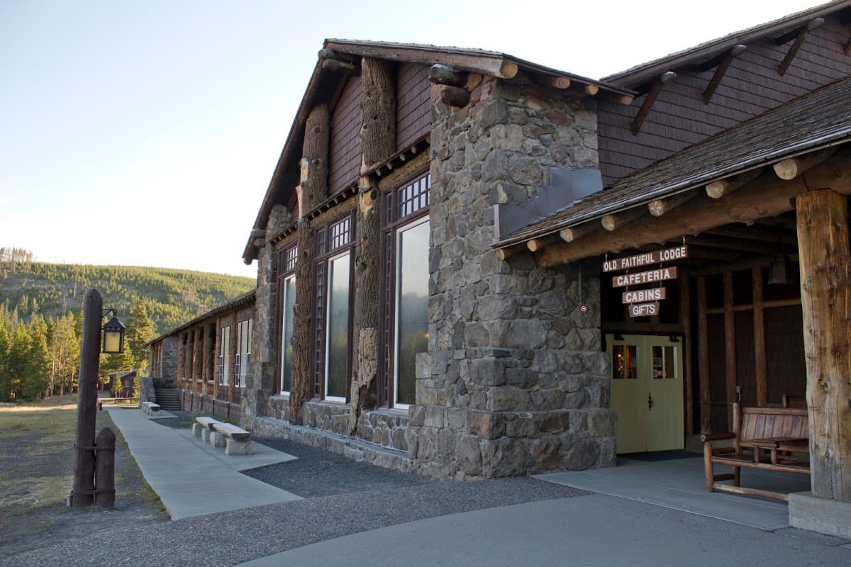 Old Faithful Lodge — photo 1
