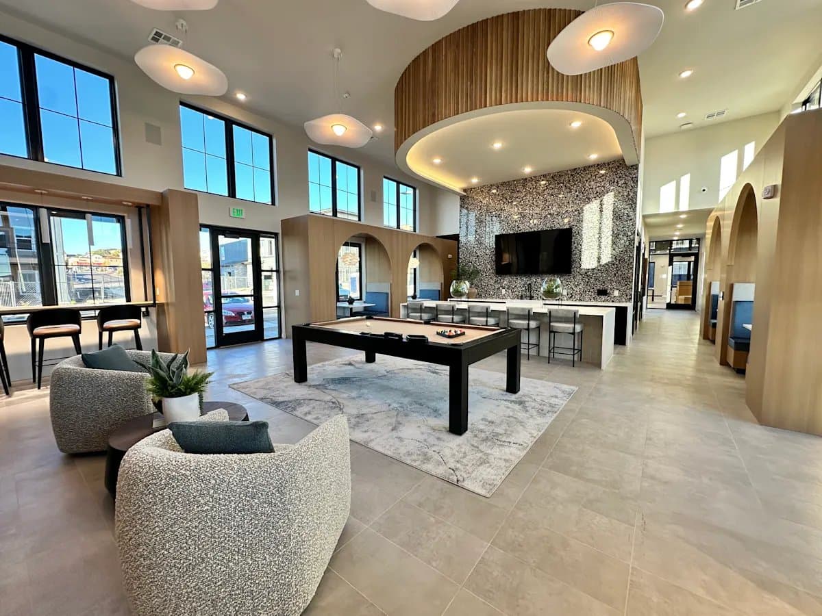 Switch Luxury Apartments — photo 1