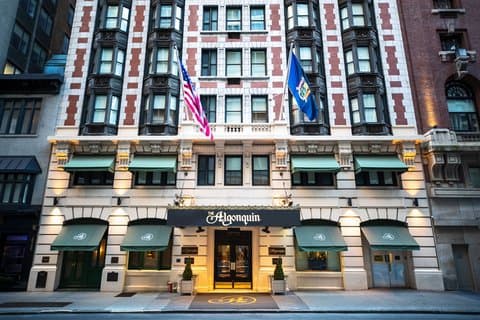 The Algonquin Hotel Times Square, Autograph Collection — photo 1