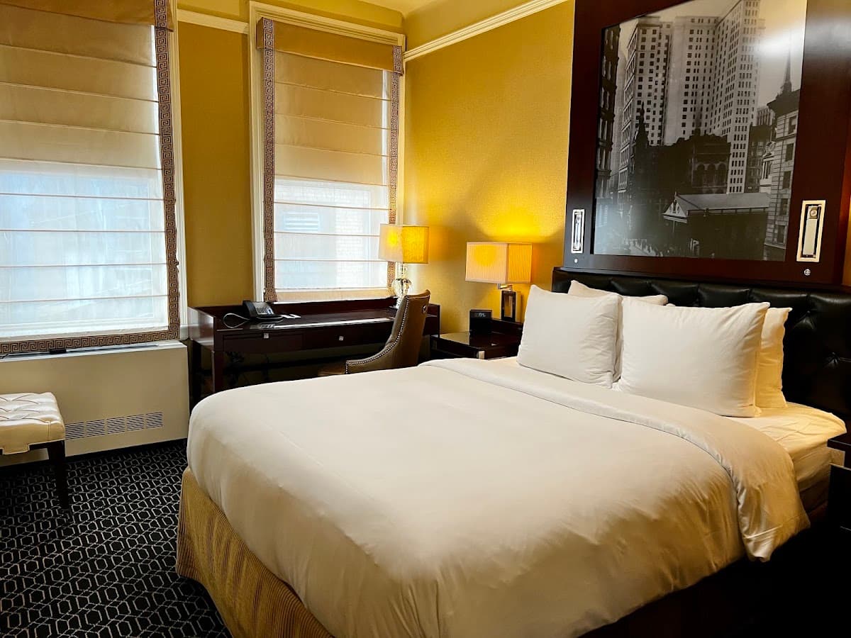 The Algonquin Hotel Times Square, Autograph Collection — photo 2