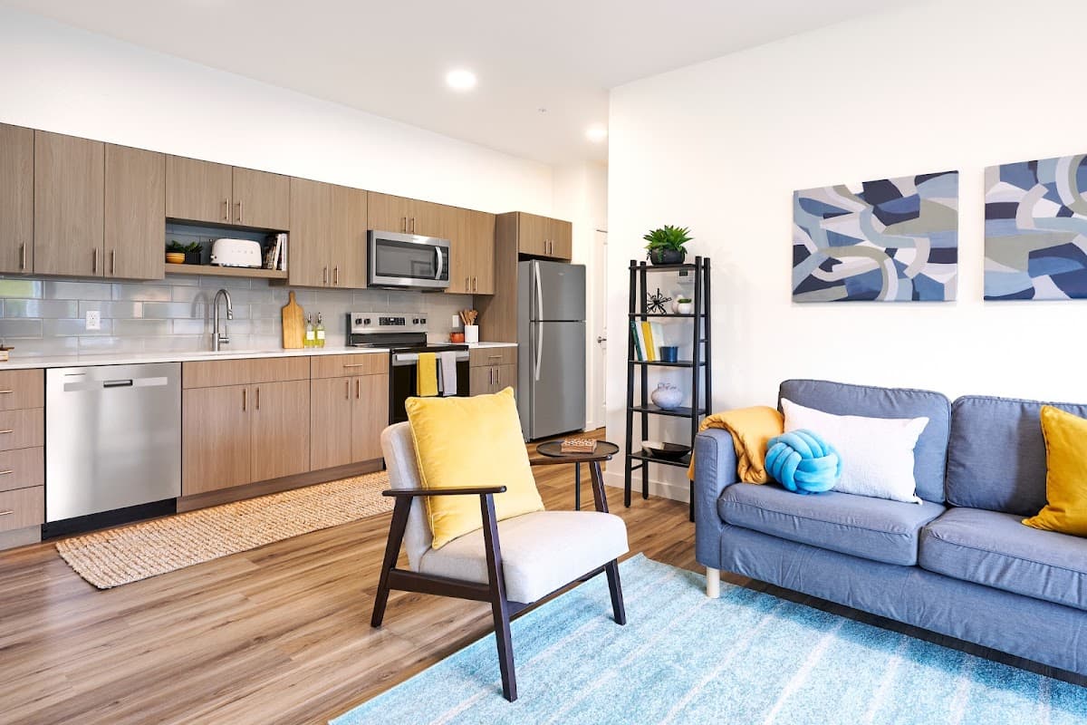 Rivergreen Landing — photo 4