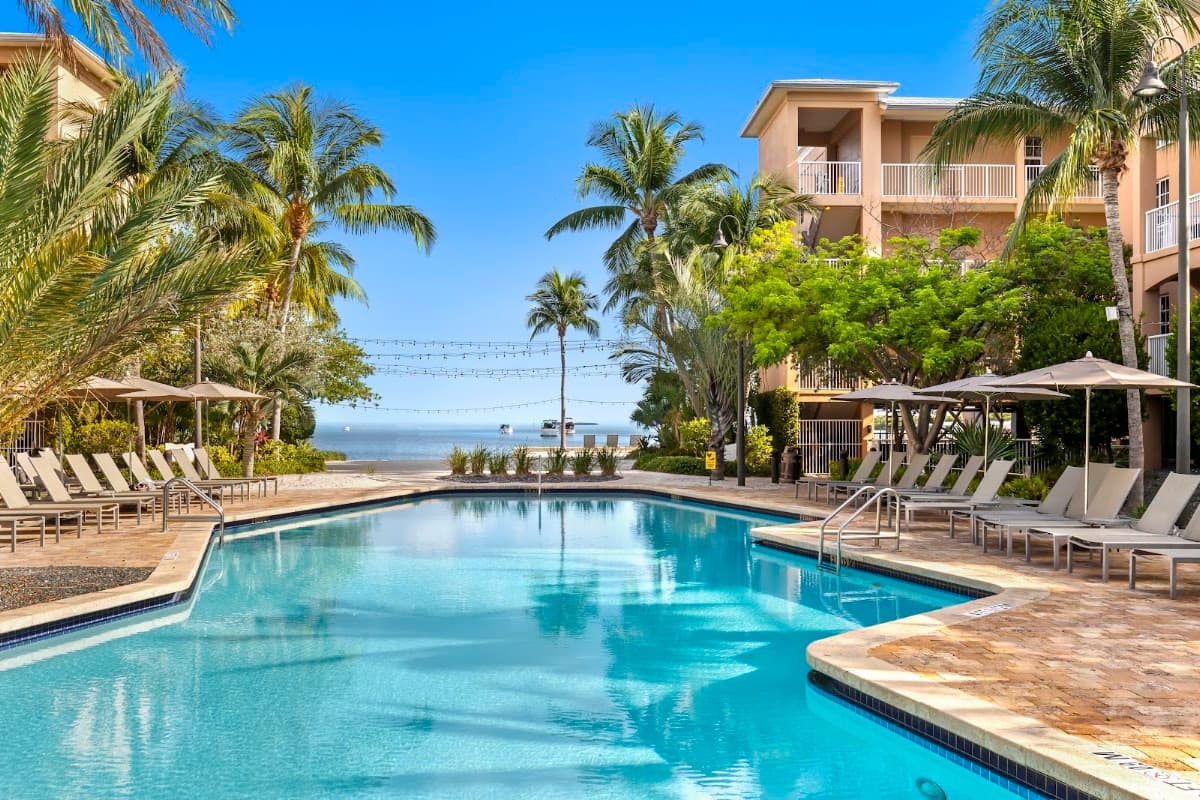 Beachside Resort & Residences — photo 1