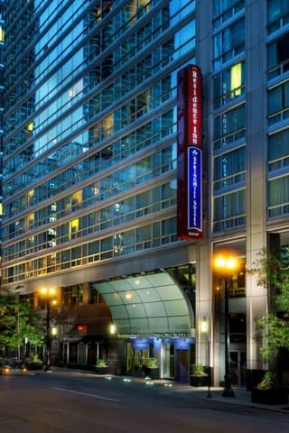 SpringHill Suites by Marriott Chicago Downtown/River North — photo 4