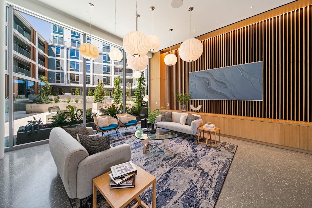 Hawkins Apartments — photo 4