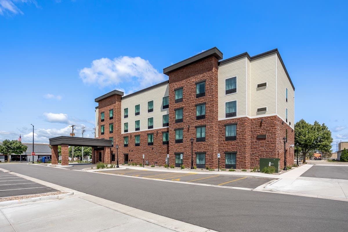 Cobblestone Hotel & Suites - De Pere/Green Bay — photo 1