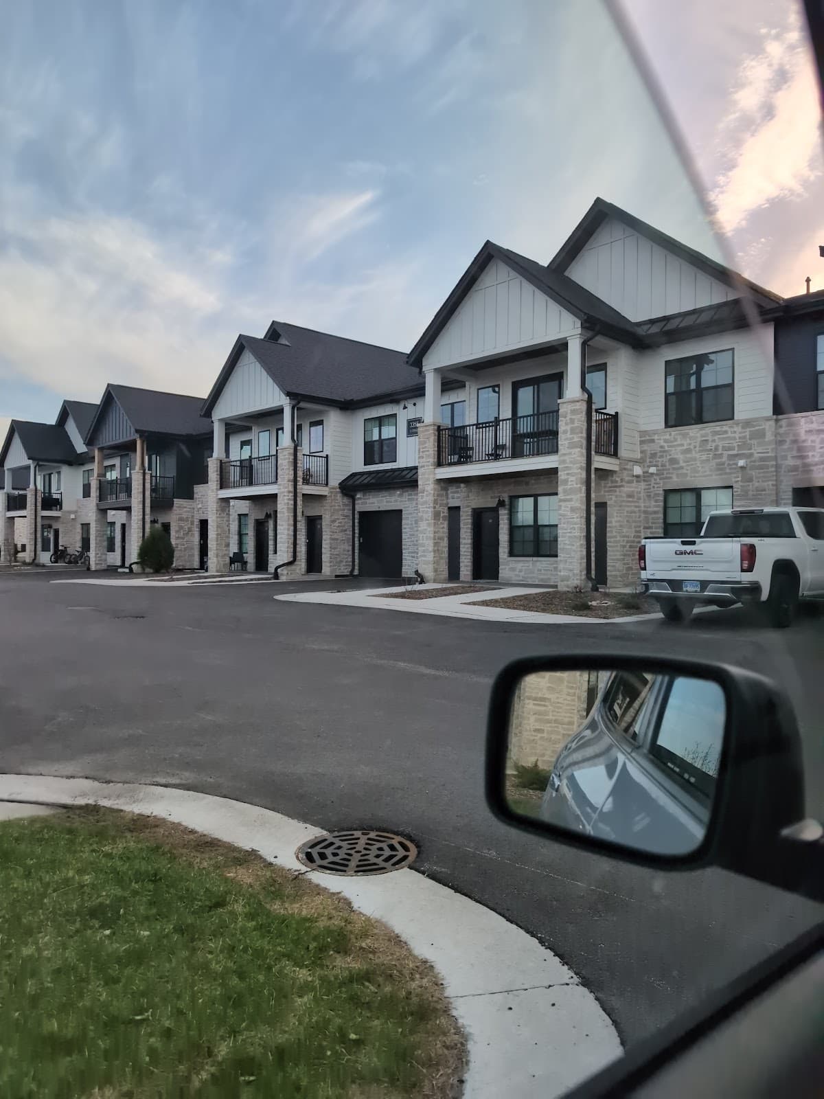 The Belvedere Apartments — photo 1