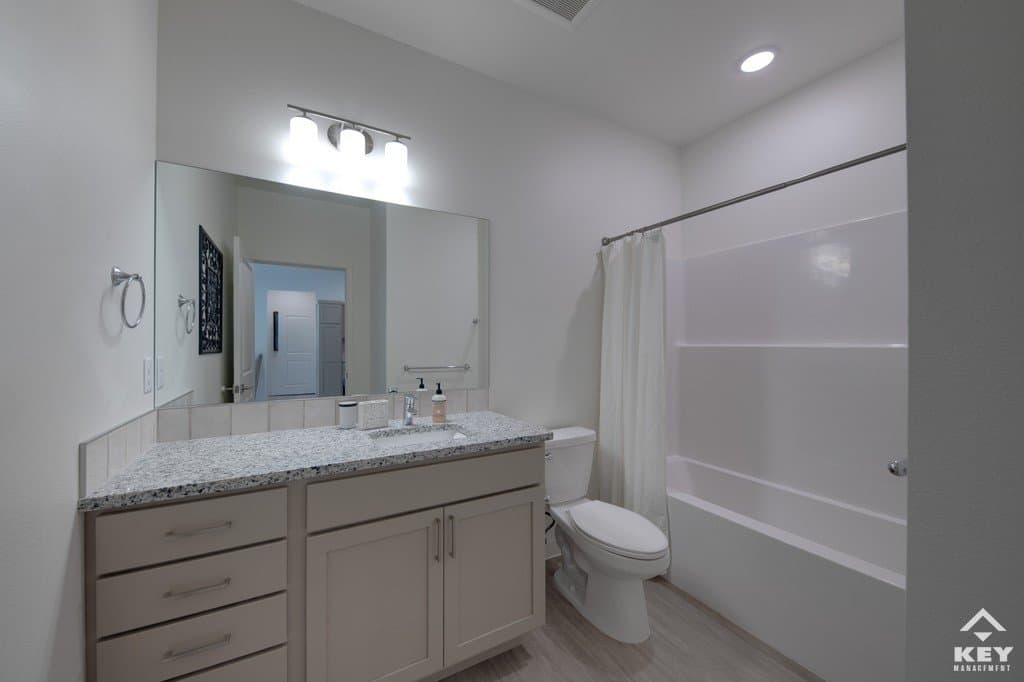 Buffalo Ridge Apartments — photo 3