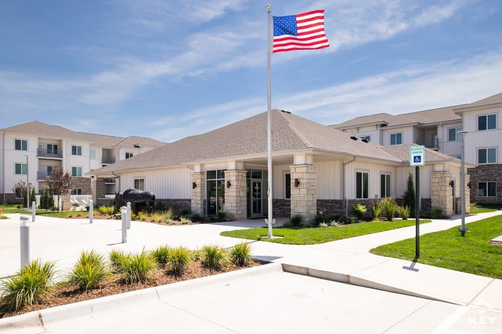 Buffalo Ridge Apartments — photo 4