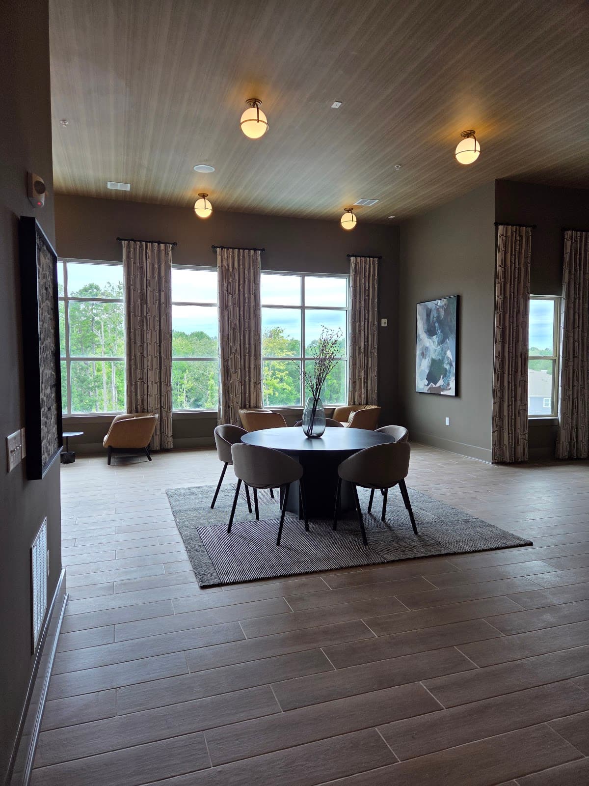 Abberly Alston Apartment Homes and Townhomes — photo 3