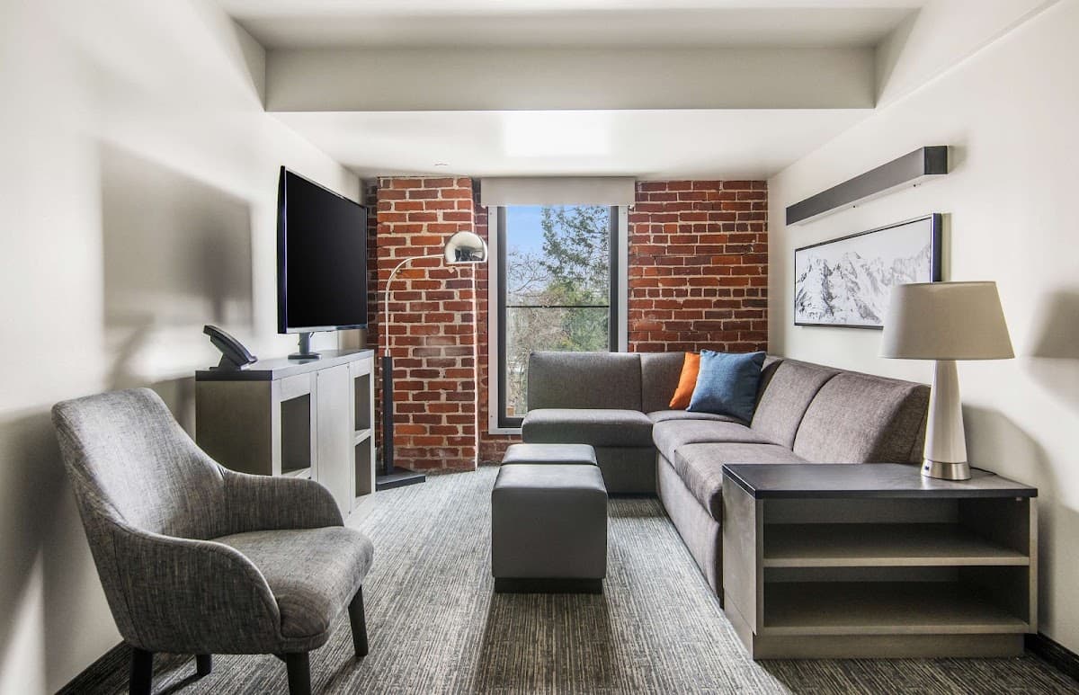 Hyatt House Sacramento / Midtown — photo 5