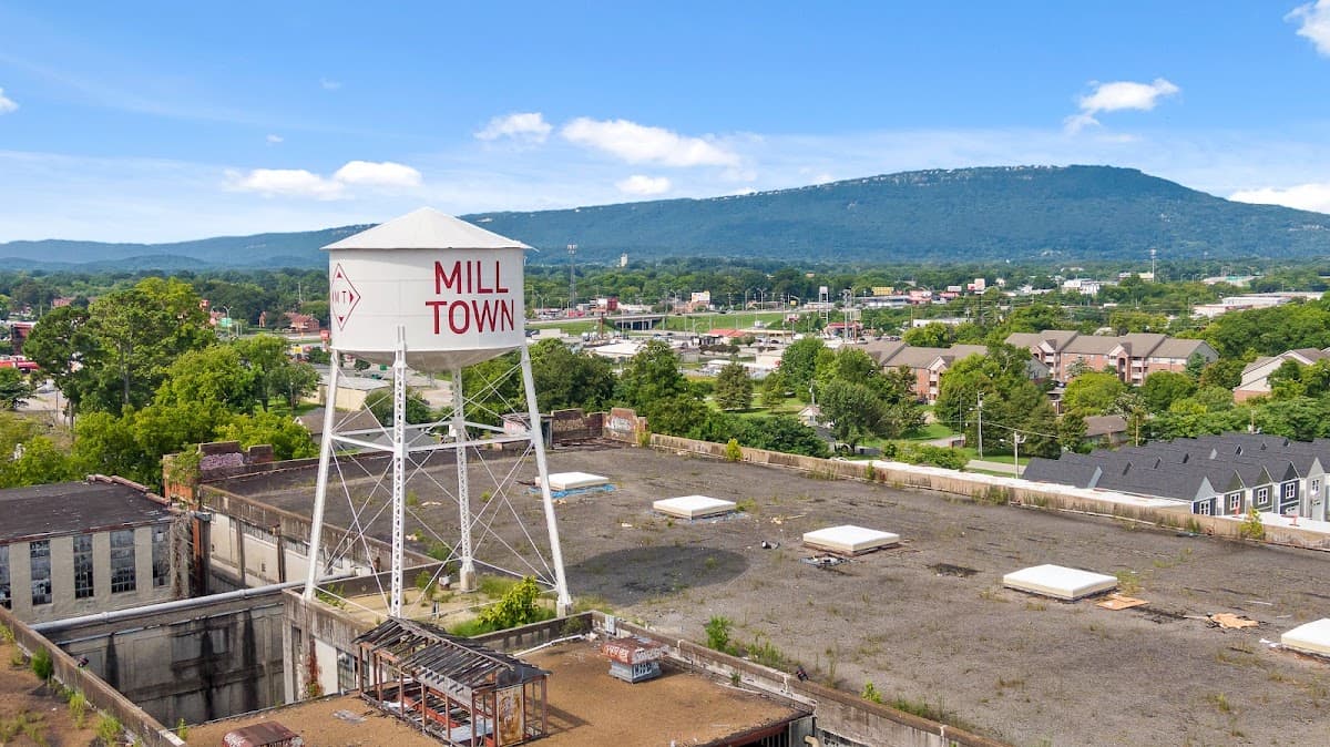 Mill Town — photo 4