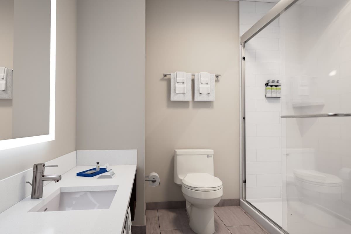 Holiday Inn Express Montreal Airport - St-Laurent by IHG — photo 4