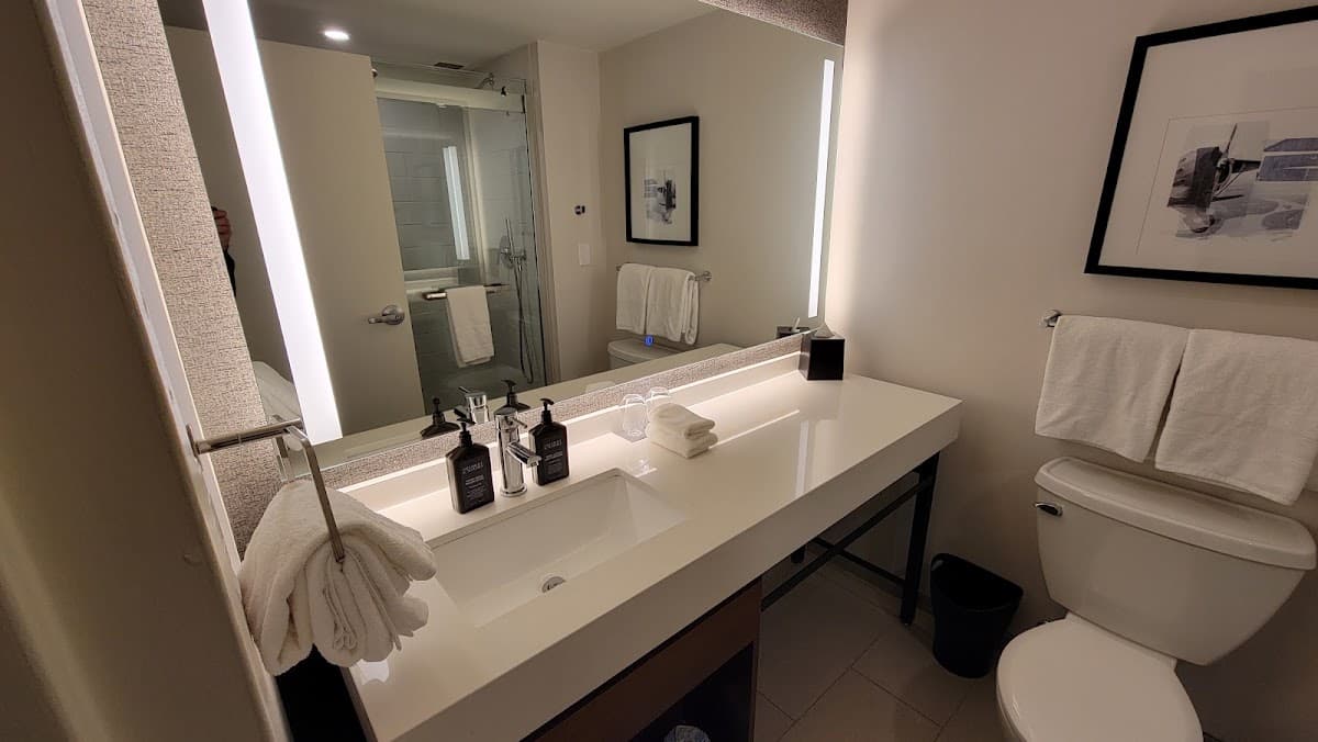 Sheraton Hartford Hotel at Bradley Airport — photo 4