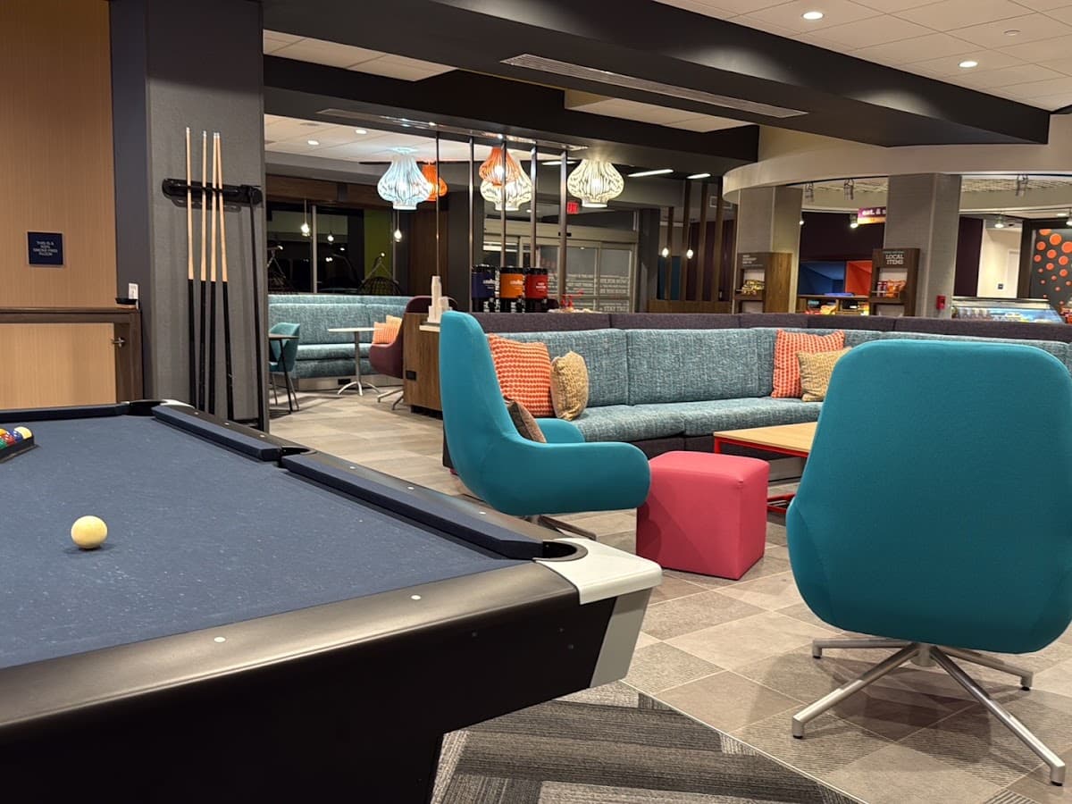 Tru by Hilton Bellefonte — photo 3