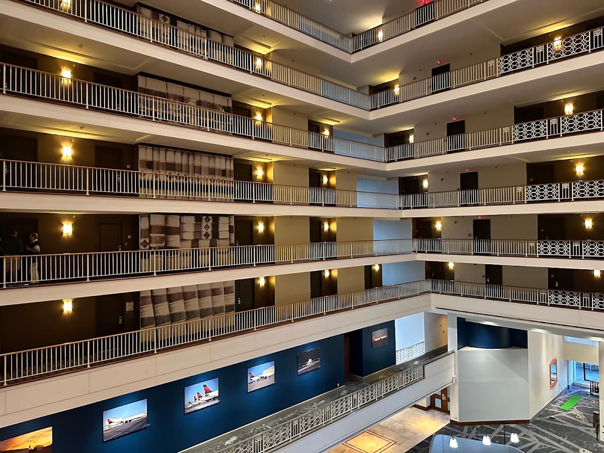 Renaissance Concourse Atlanta Airport Hotel — photo 5
