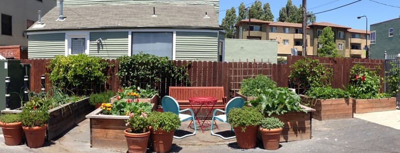 California Apartments — photo 5