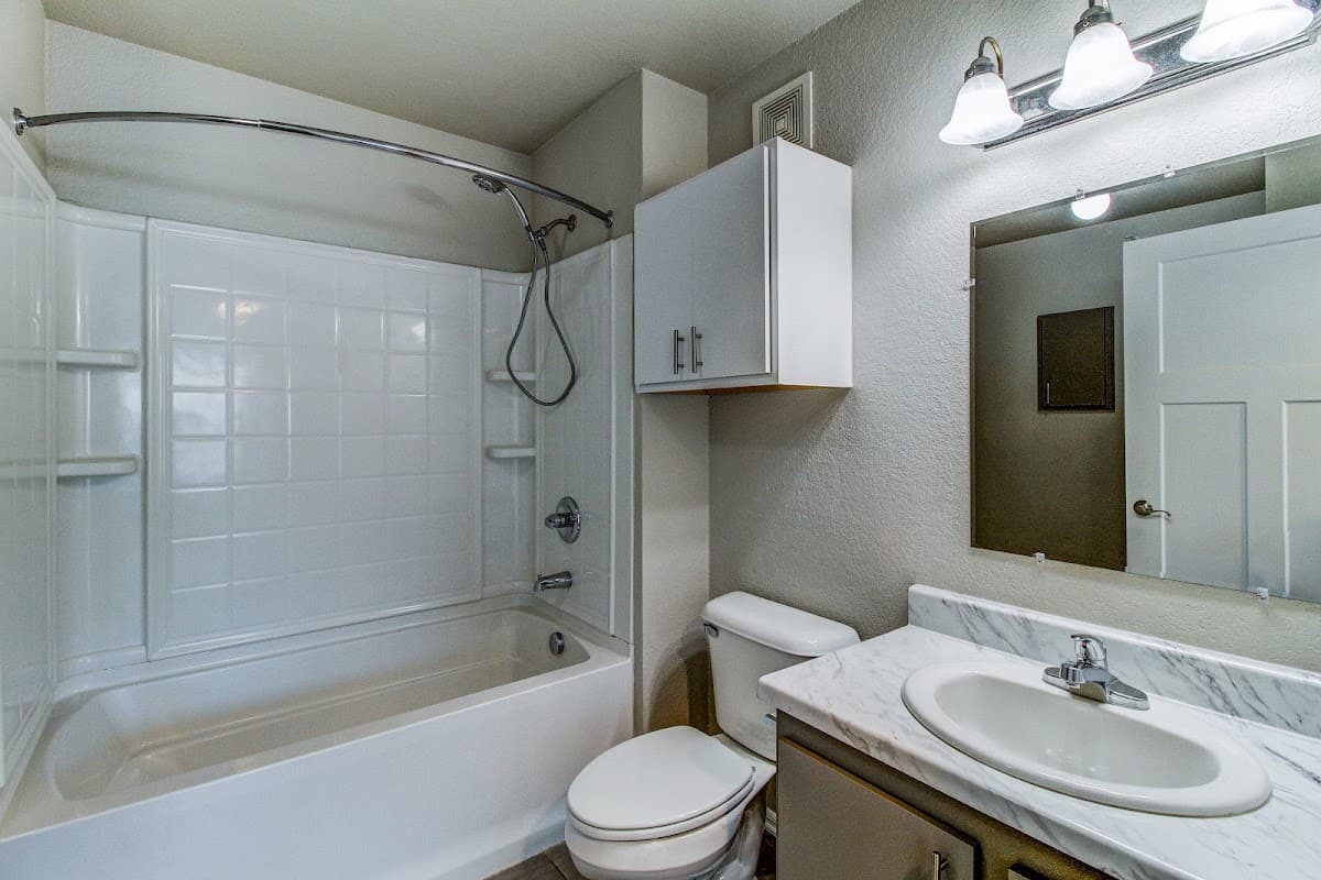 Legacy Trail Apartments — photo 3