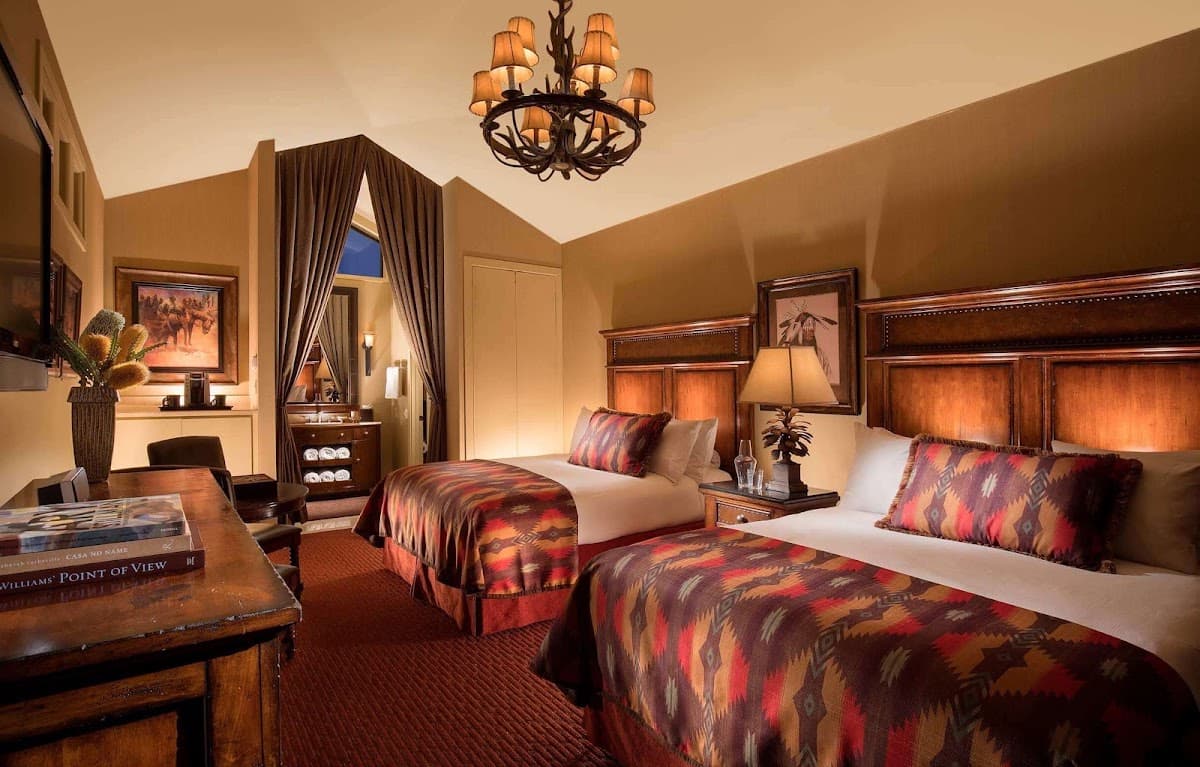 Rustic Inn Creekside Resort & Spa at Jackson Hole — photo 2