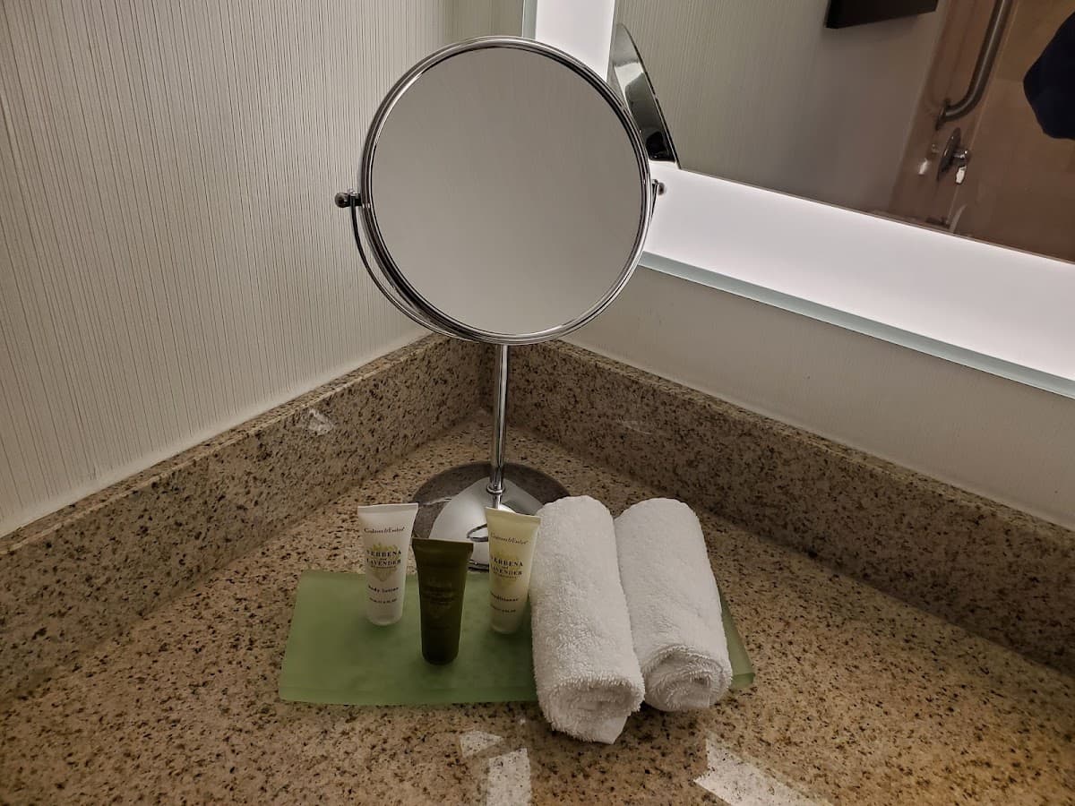 Hilton Mystic — photo 4