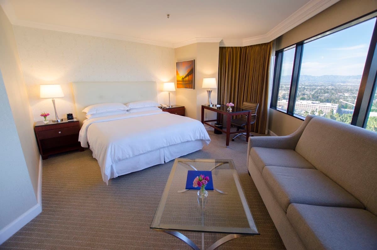 Hilton Los Angeles/Universal City — photo 2