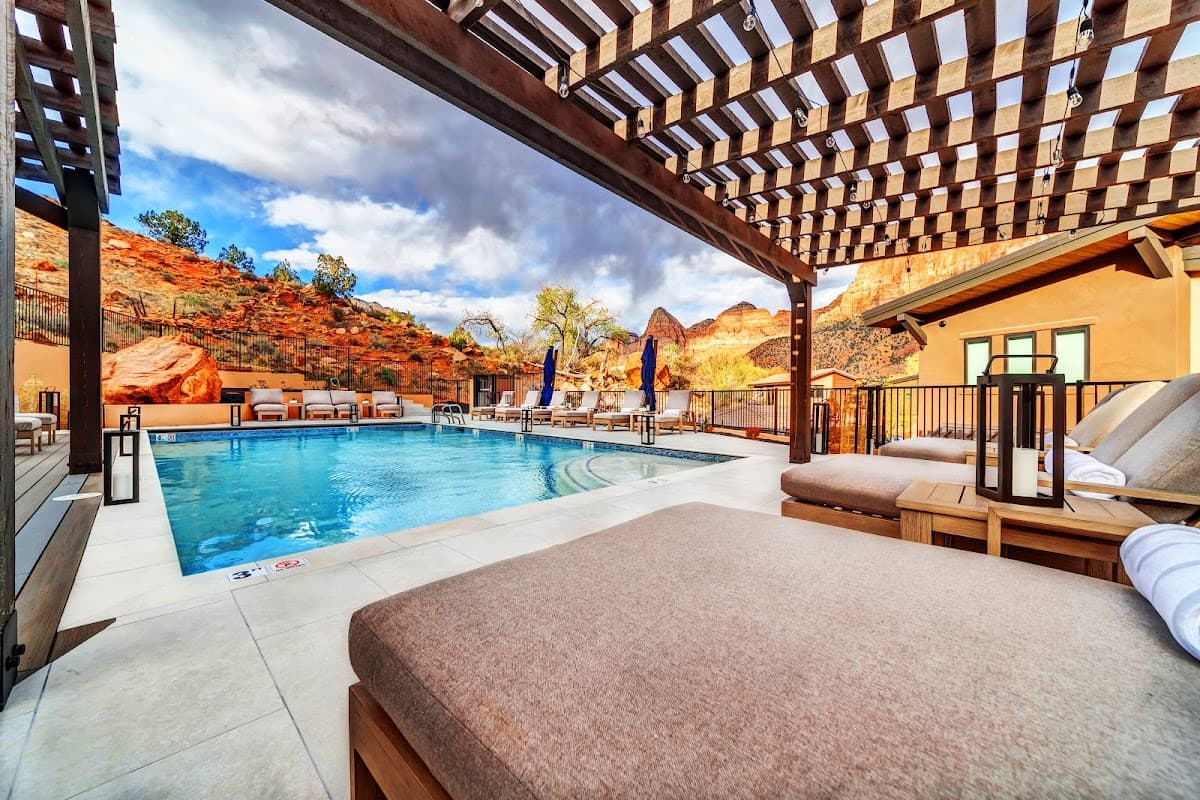 LaFave South: Luxury Rentals at Zion — photo 3