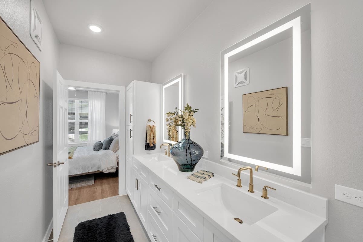 The Delta Pearland — photo 4