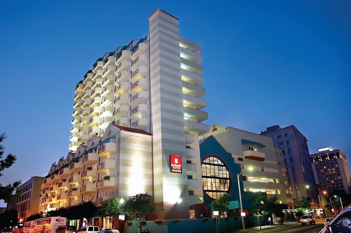 Embassy Suites by Hilton New Orleans — photo 1