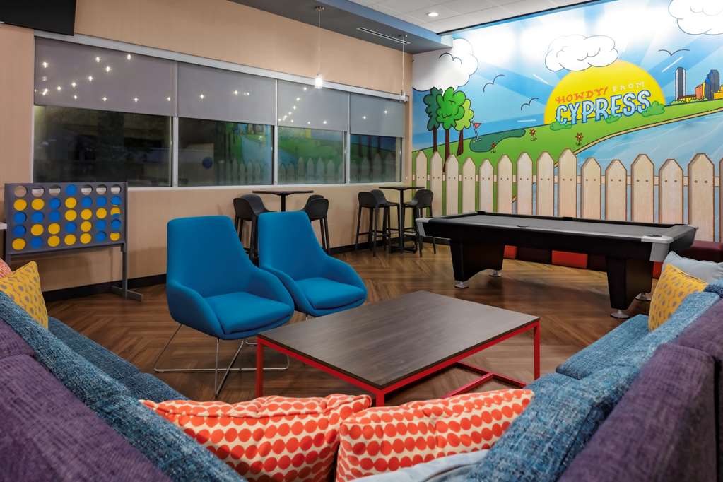 Tru by Hilton Cypress Houston — photo 5