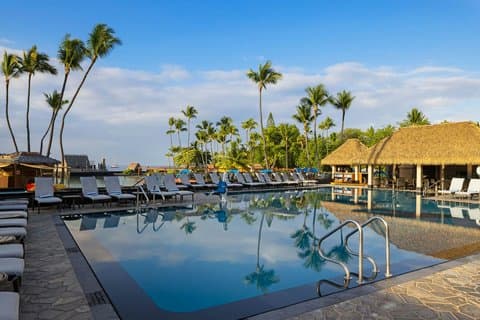 Courtyard by Marriott King Kamehameha's Kona Beach Hotel — photo 3