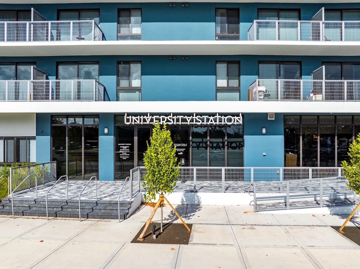 University Station Apartments — photo 3