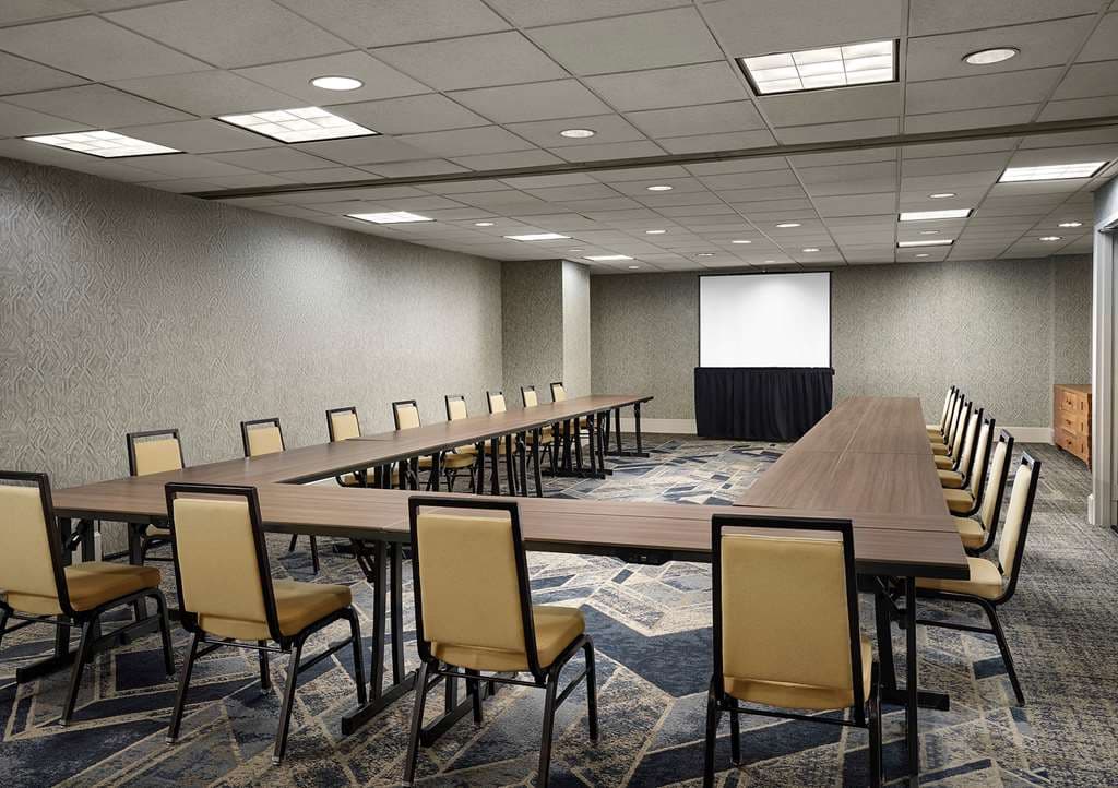 DoubleTree by Hilton Hotel Nashville Downtown — photo 4