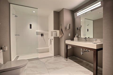 Courtyard by Marriott Montreal Brossard — photo 4