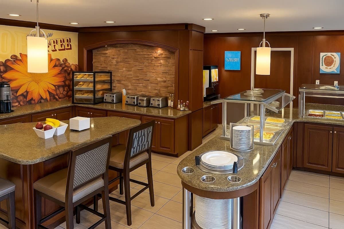 Staybridge Suites Elkhart North by IHG — photo 4