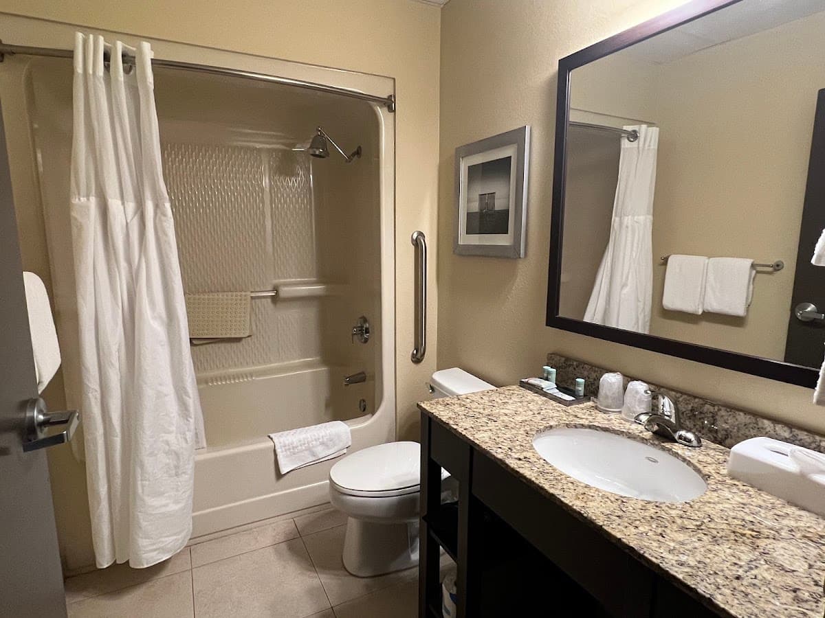 Best Western Naples Plaza Hotel — photo 4