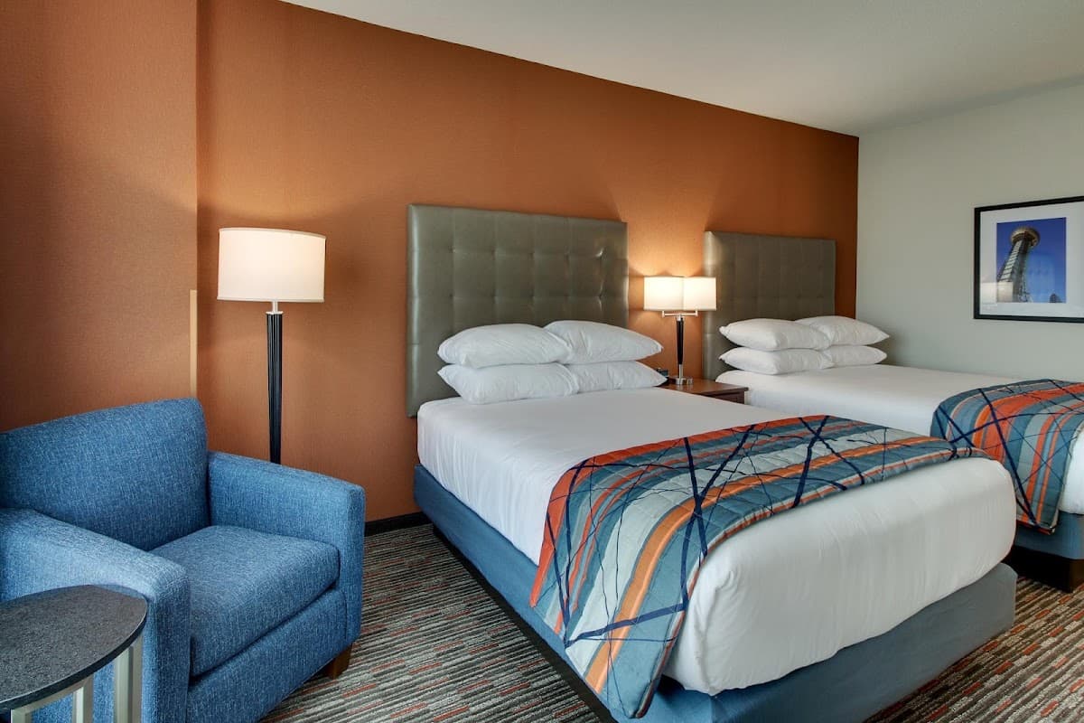 Drury Inn & Suites Knoxville West — photo 2