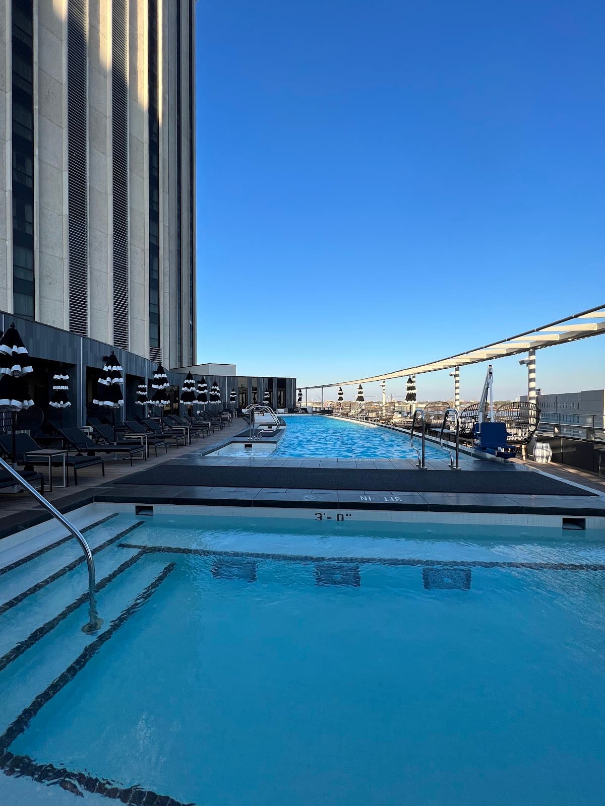 Four Seasons Hotel New Orleans — photo 3