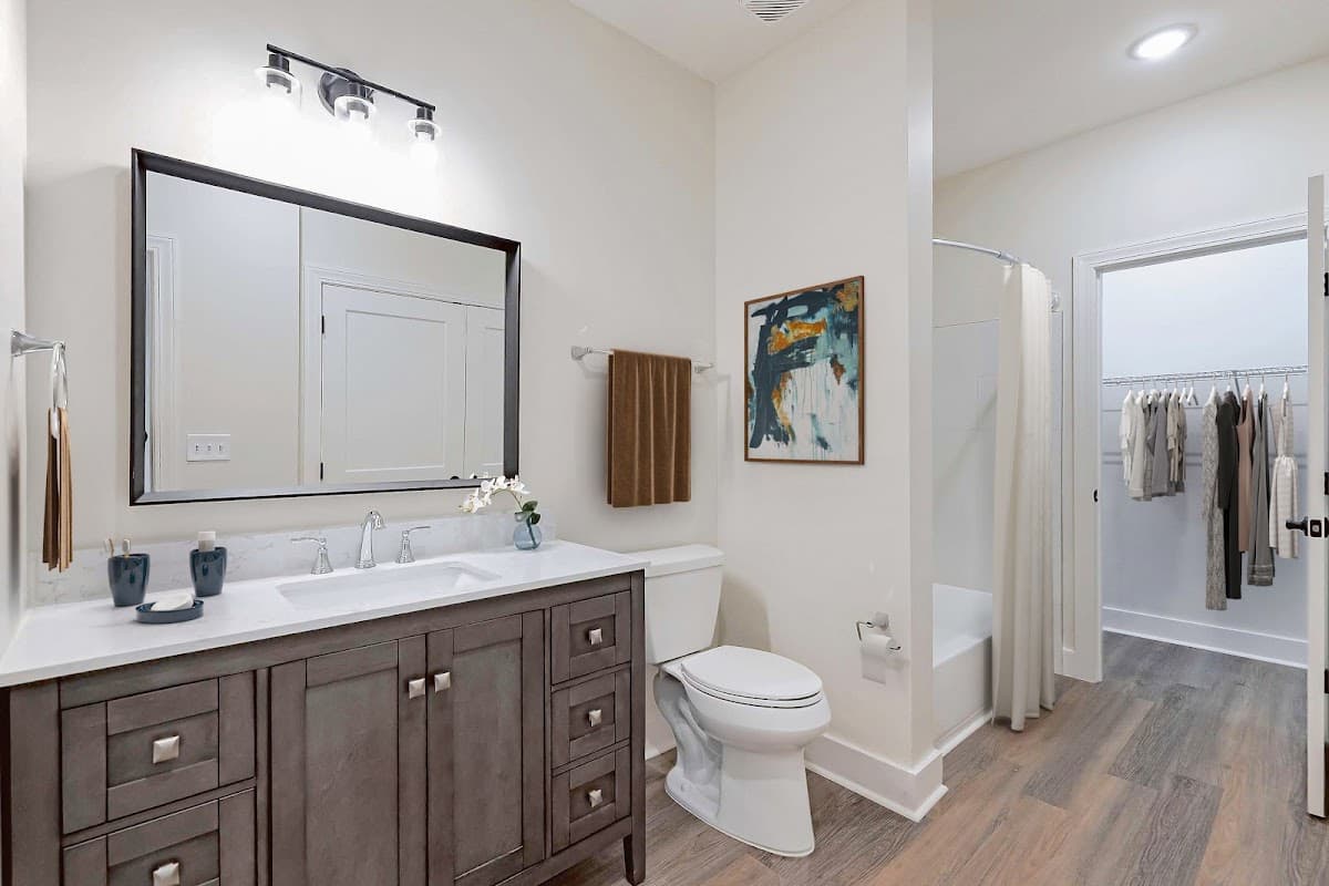 Shadow Creek West Apartments — photo 3