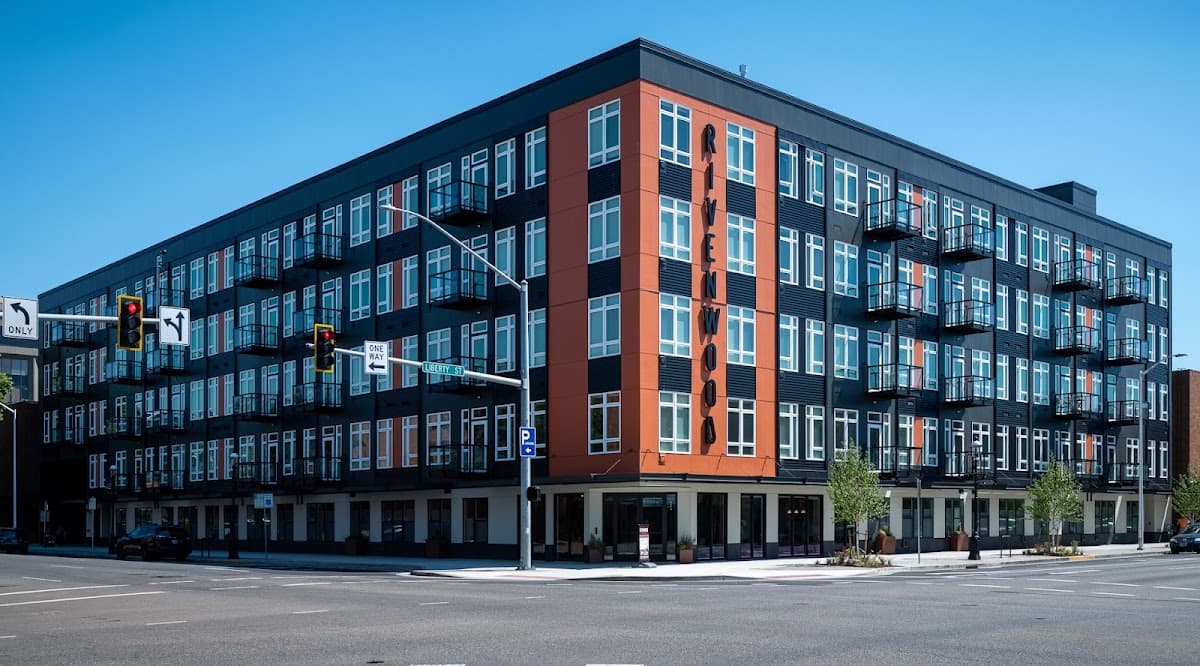 Rivenwood Apartments — photo 1