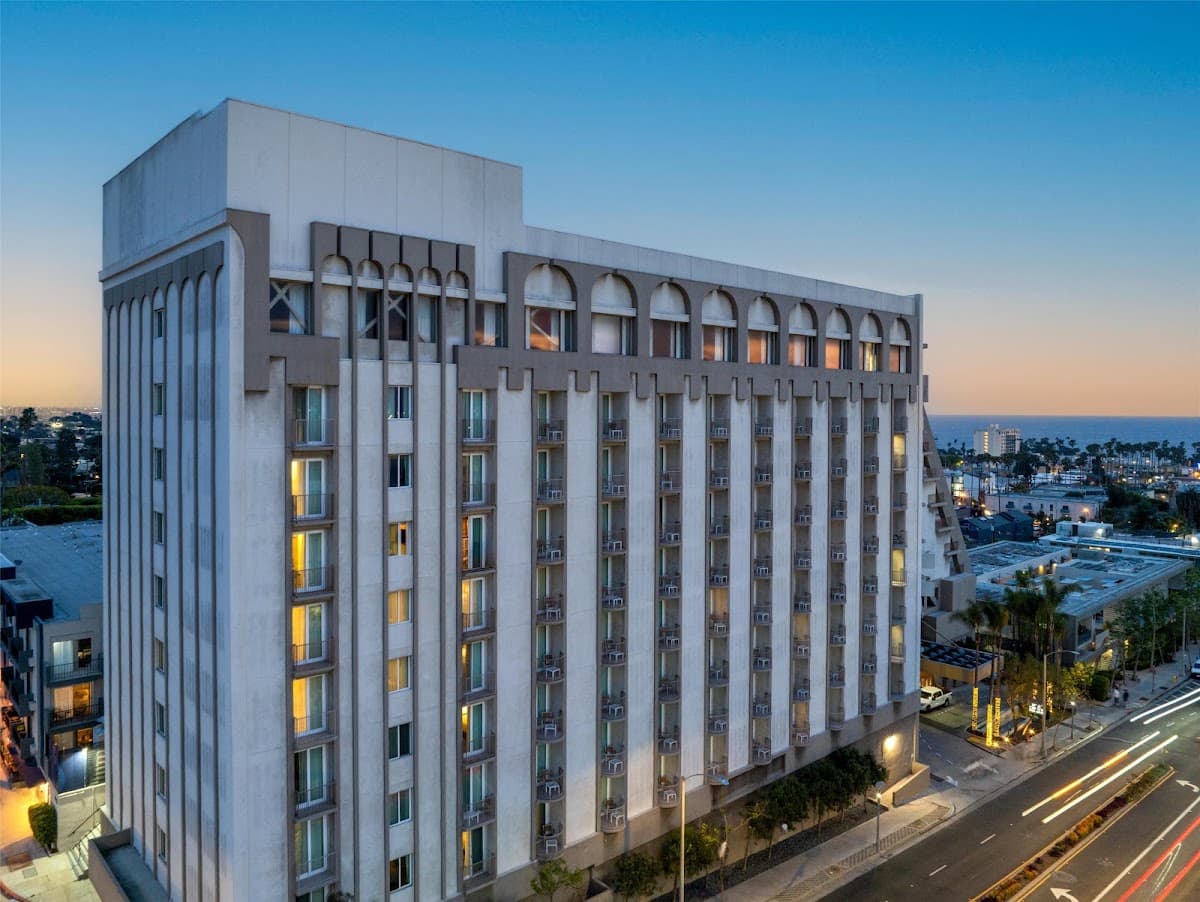 Hyatt Centric Delfina Santa Monica — photo 1