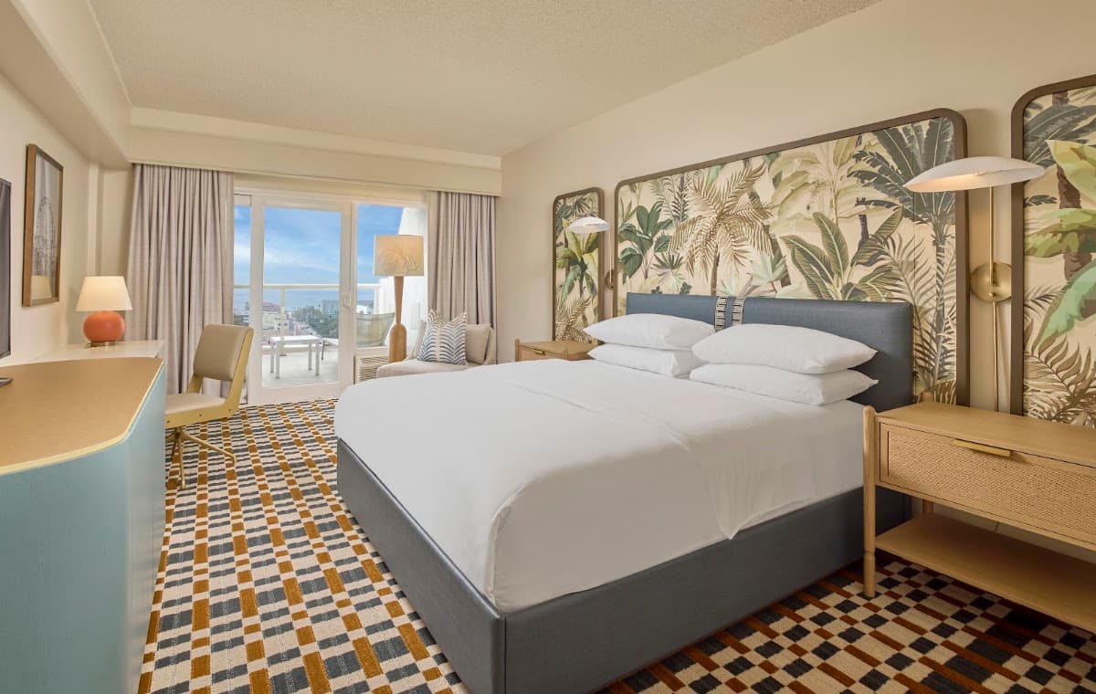 Hyatt Centric Delfina Santa Monica — photo 2