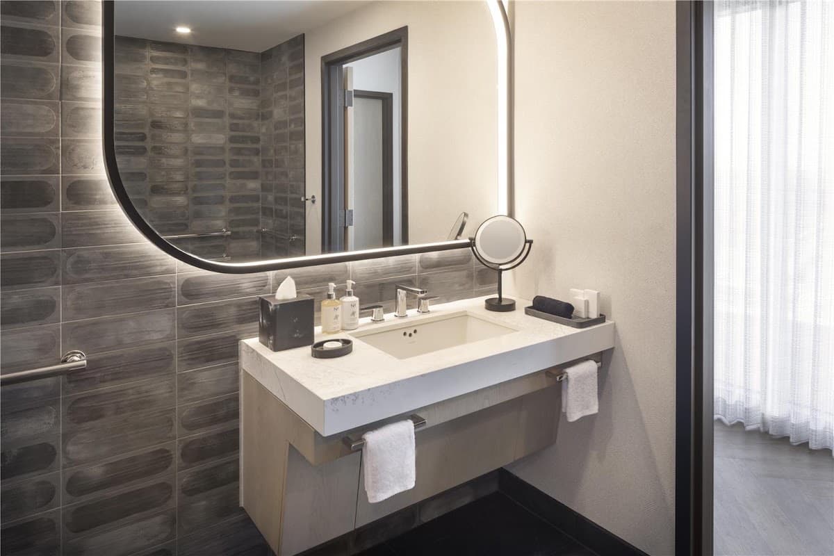The Monarch San Antonio, Curio Collection by Hilton — photo 3