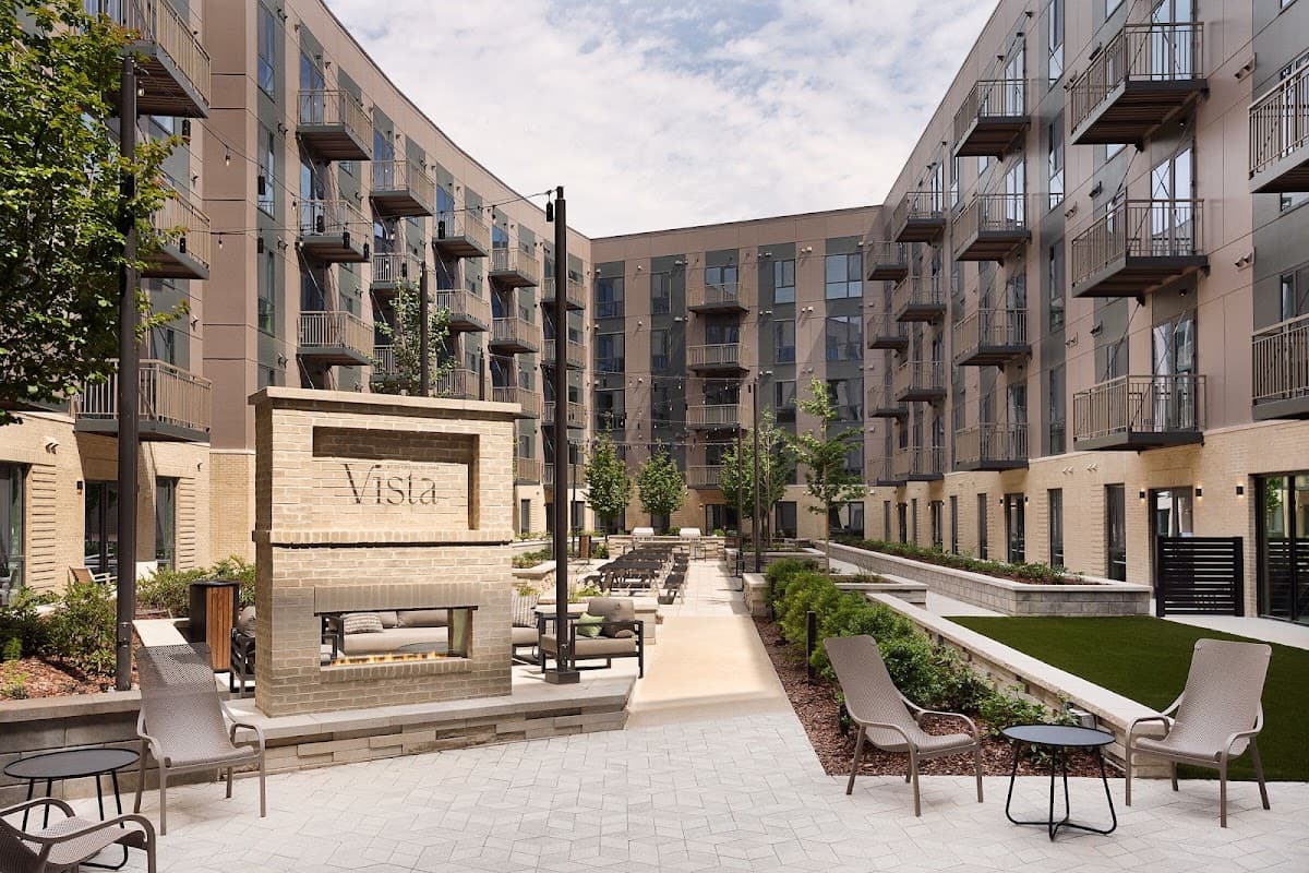 Vista at Councill Square