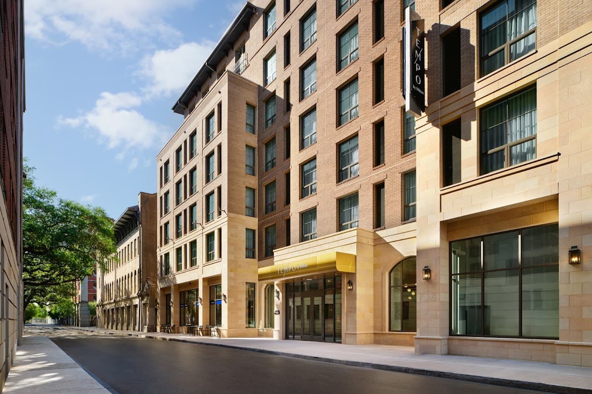 Tempo by Hilton Savannah Historic District — photo 1
