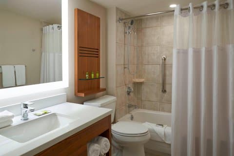 Delta Hotels Toronto Airport & Conference Centre — photo 4