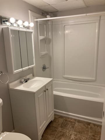 Carriage House — photo 2