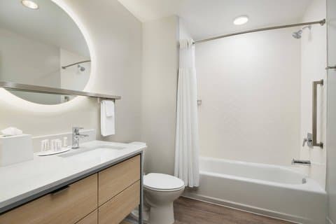 TownePlace Suites by Marriott Plant City — photo 4