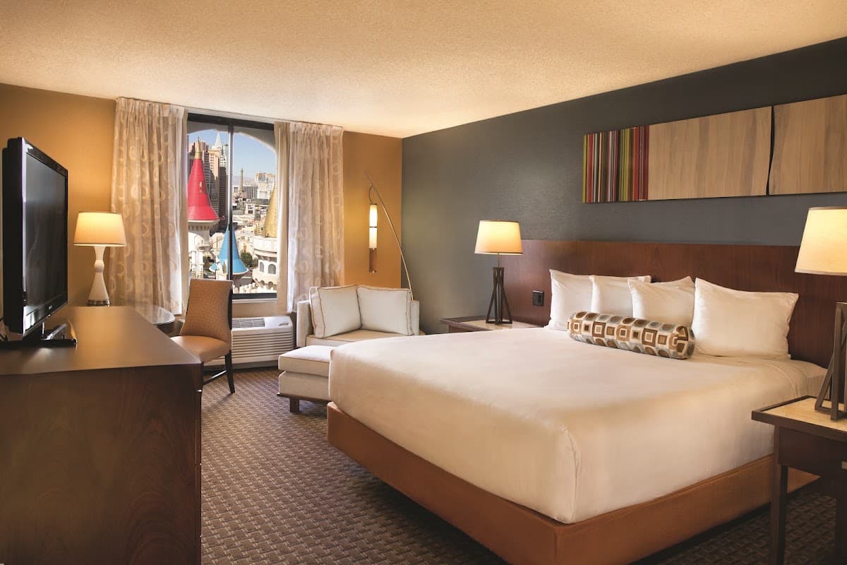 Excalibur Hotel & Casino — photo 2